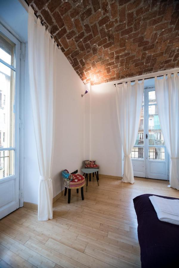 Cinema Art Luxury Flat Apartment Turin Exterior photo